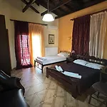 Aparthotel Xenonas Arxontariki Mikro Dereio