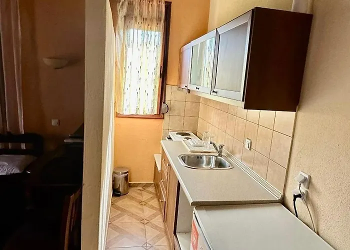 Xenonas Arxontariki Lägenhetshotell