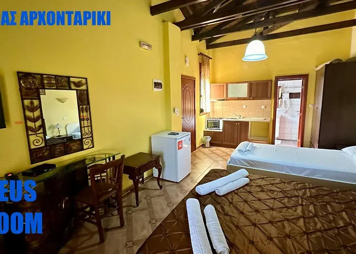 Xenonas Arxontariki Lägenhetshotell 3*